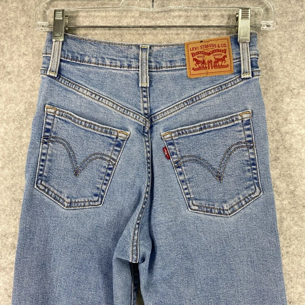 Levis levi ribcage